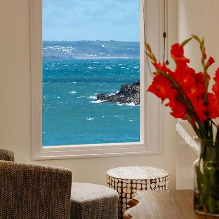 Bijou Bolthole Villa Mousehole Bagian luar foto
