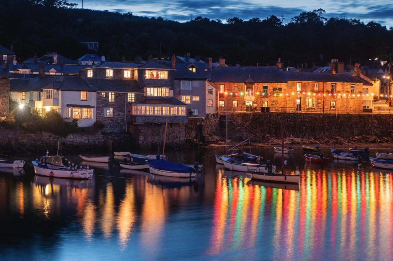 Bijou Bolthole Villa Mousehole Bagian luar foto