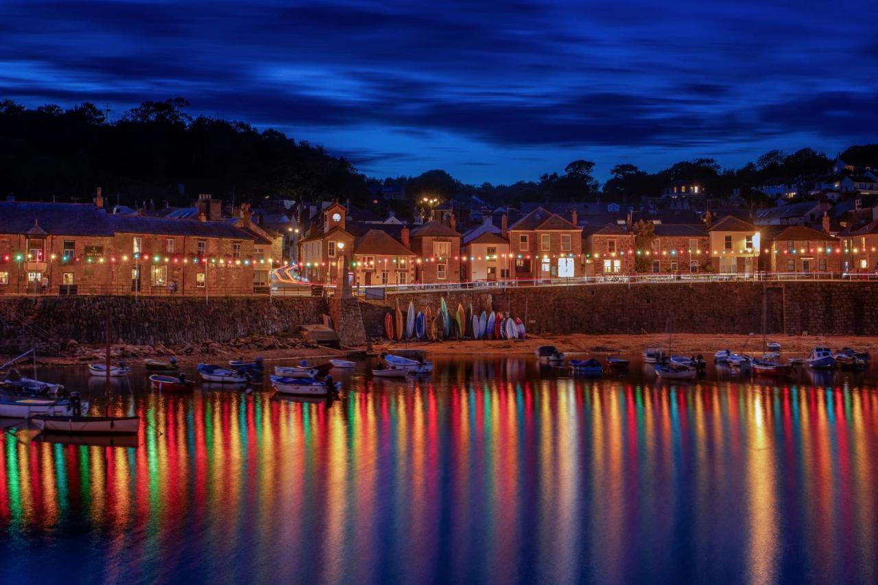 Bijou Bolthole Villa Mousehole Bagian luar foto